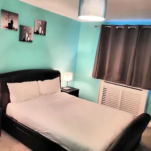 Lovely 2- Bedroom In , Belfast United Kingdom