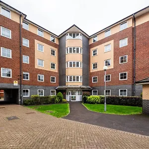 Budget , Southampton United Kingdom